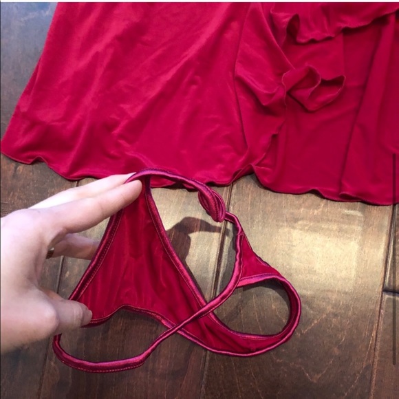 Burgundy strapless slip set - Picture 4 of 5